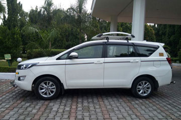 Innova Crysta Cab on Rent